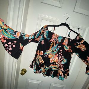 Off shoulder flowy top perfect transition piece